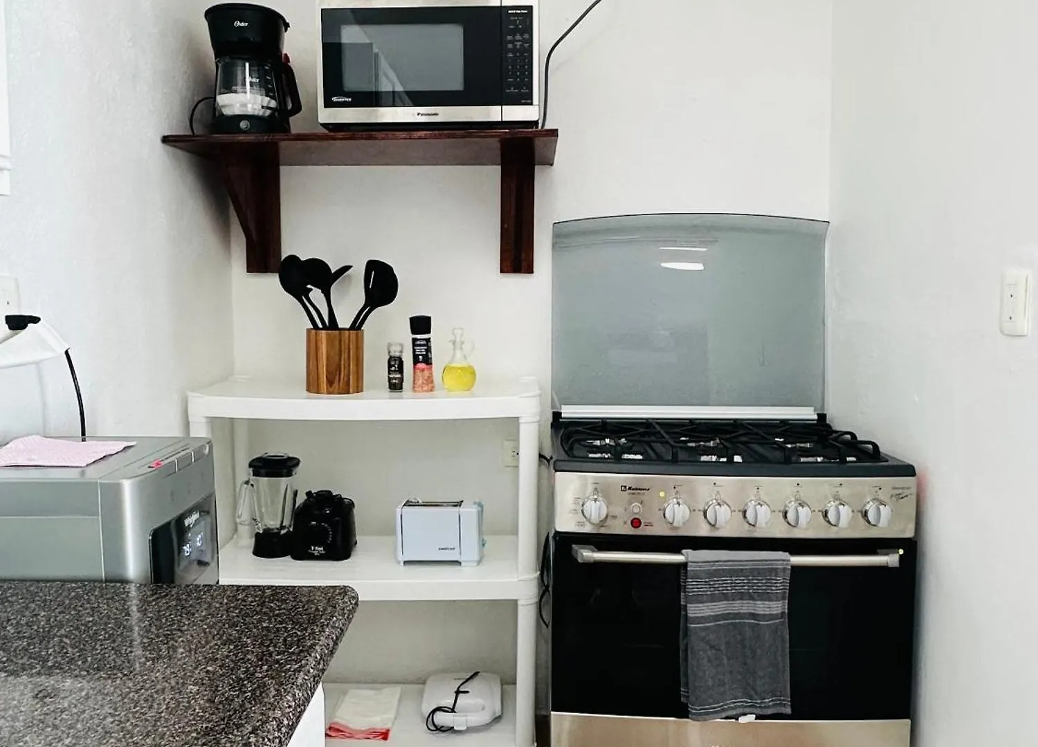 Casita Perez, Cama Queen, Wifi, Aire Acondicionado, Cocina, 2 Sillas De Playa Isla Mujeres 0*,  Mexico