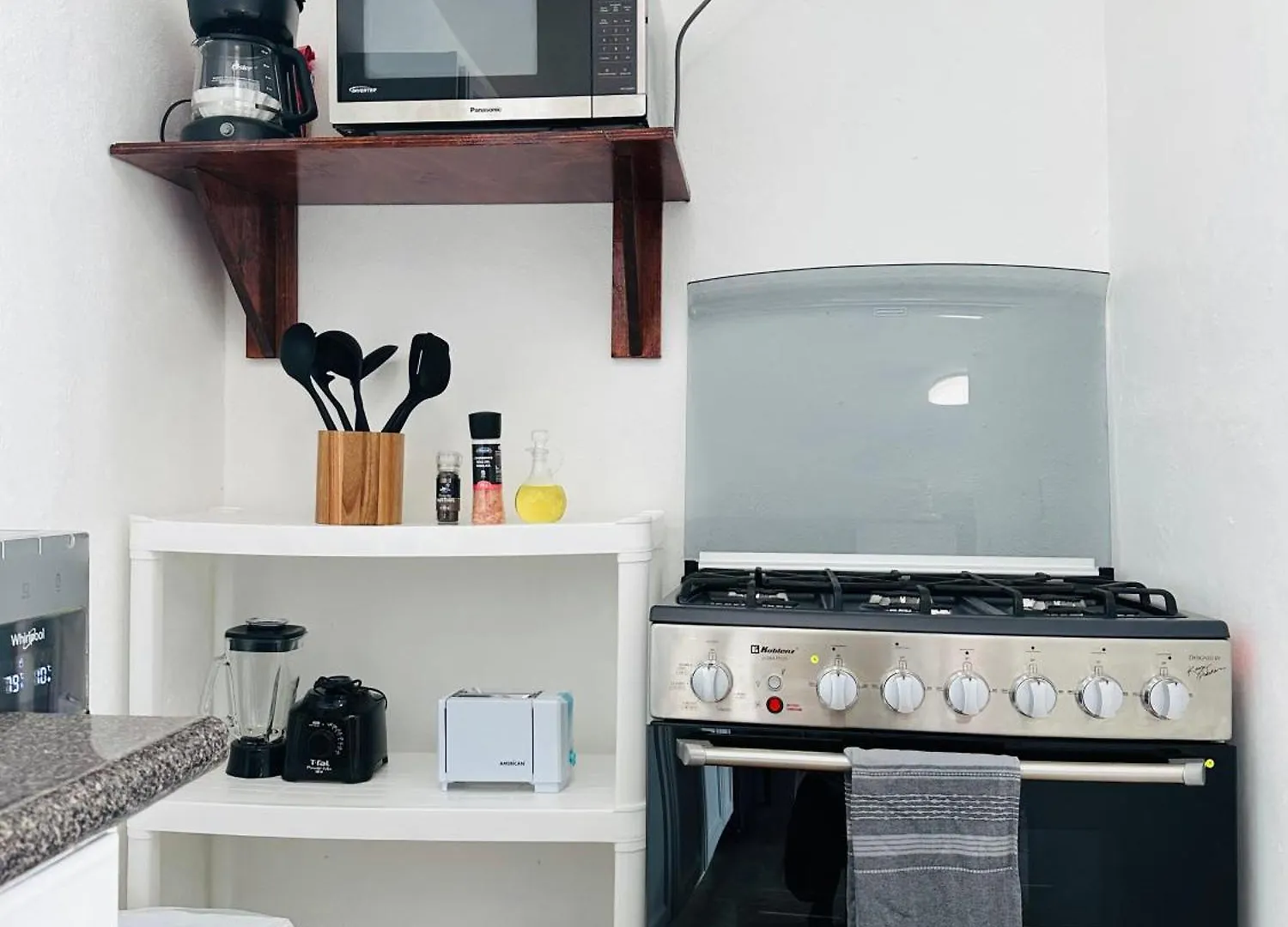 Prázdninový dům Casita Perez, Cama Queen, Wifi, Aire Acondicionado, Cocina, 2 Sillas De Playa Isla Mujeres